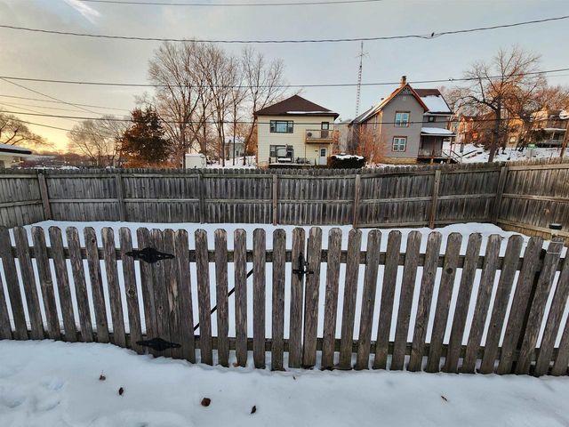 410 Parker Drive, Janesville, WI 53545