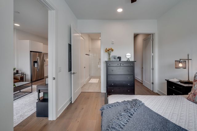 1125 10th Ave N Apt 210, Nashville, TN 37208