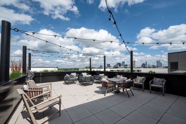 1125 10th Ave N Apt 210, Nashville, TN 37208