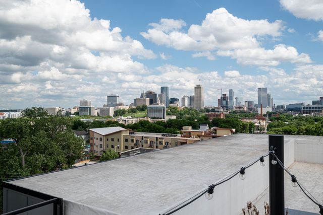 1125 10th Ave N Apt 210, Nashville, TN 37208
