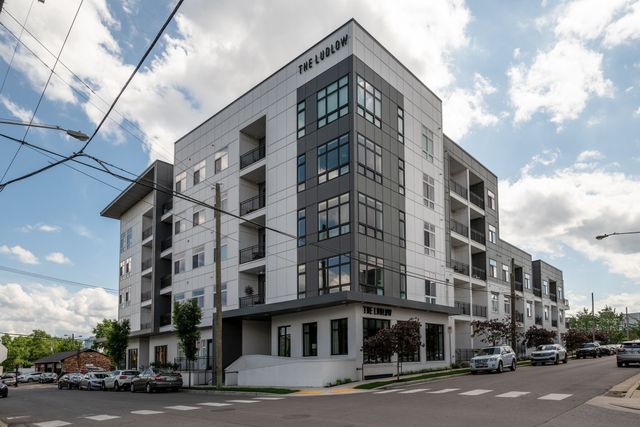 1125 10th Ave N Apt 210, Nashville, TN 37208