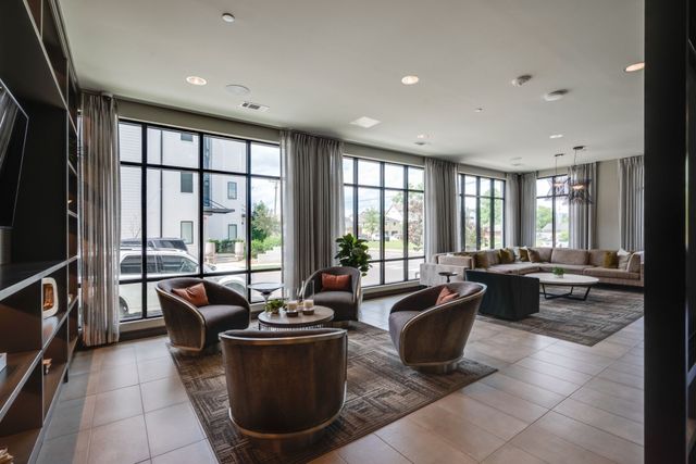 1125 10th Ave N Apt 210, Nashville, TN 37208