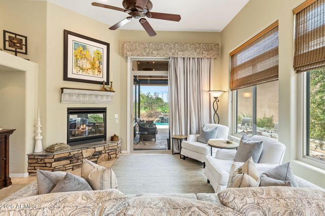 19748 N 84TH Street, Scottsdale, AZ 85255