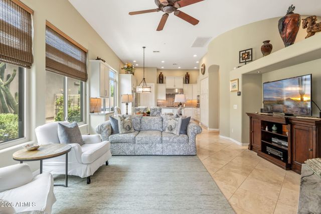 19748 N 84TH Street, Scottsdale, AZ 85255