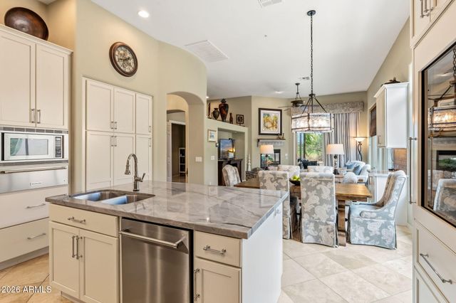19748 N 84TH Street, Scottsdale, AZ 85255