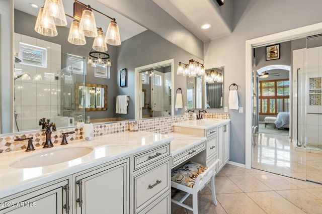 19748 N 84TH Street, Scottsdale, AZ 85255
