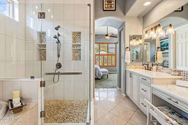 19748 N 84TH Street, Scottsdale, AZ 85255