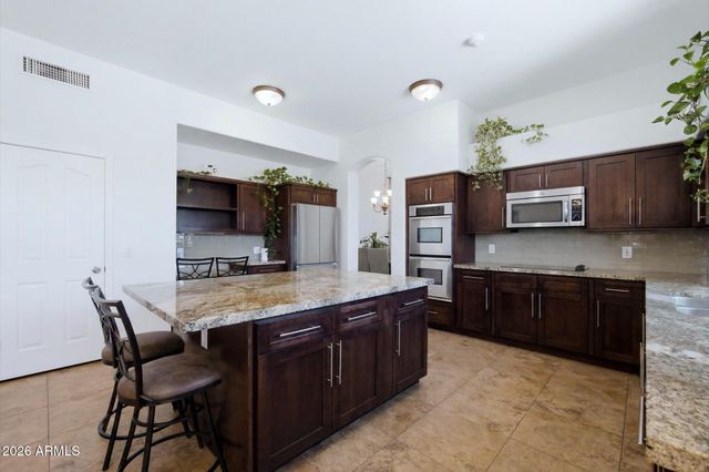4601 E RAMUDA Drive, Phoenix, AZ 85050