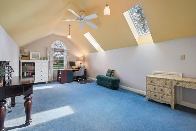 403 PROVIDENCE DR, Moorestown, NJ 08057