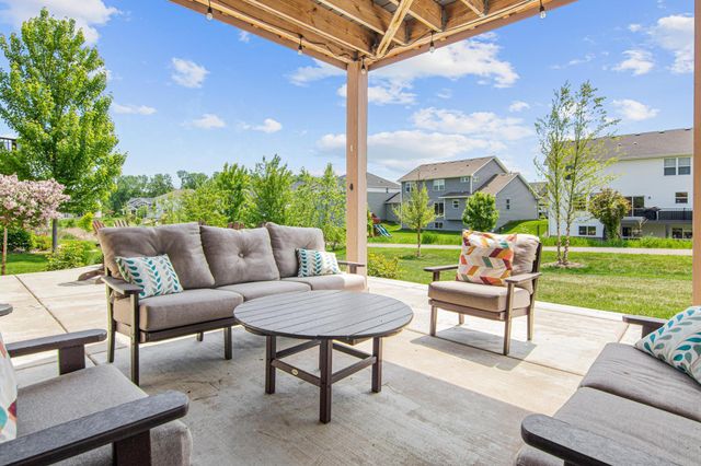 17617 51st Street NE, Rogers, MN 55374