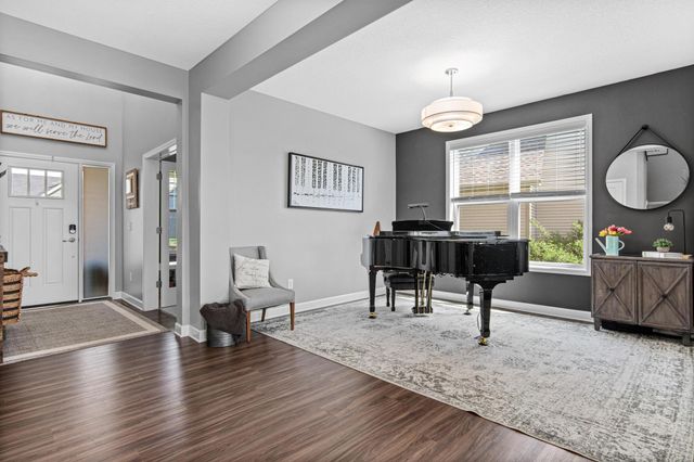 17617 51st Street NE, Rogers, MN 55374