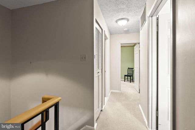 2114 LANG DR, Crofton, MD 21114