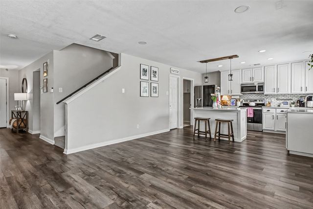 6144 Paddlefish Drive, Fort Worth, TX 76179