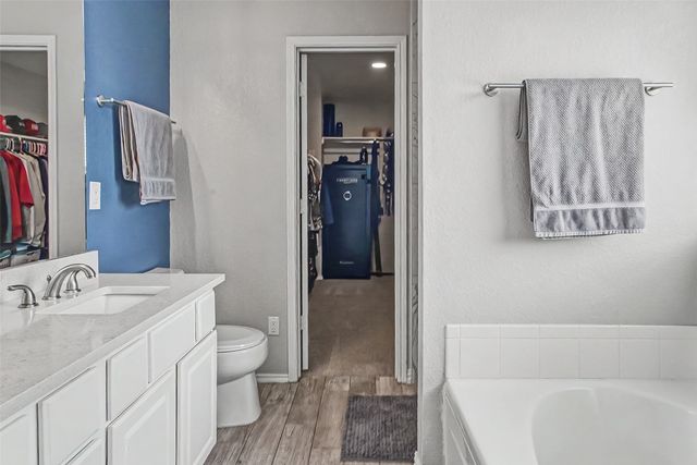 6144 Paddlefish Drive, Fort Worth, TX 76179