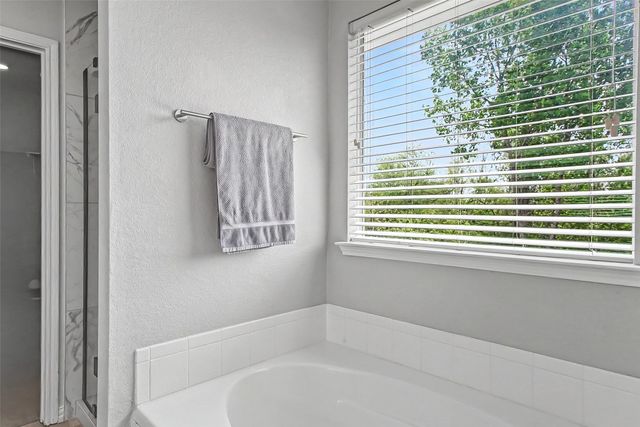 6144 Paddlefish Drive, Fort Worth, TX 76179