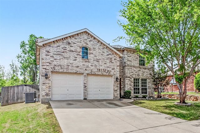 6144 Paddlefish Drive, Fort Worth, TX 76179