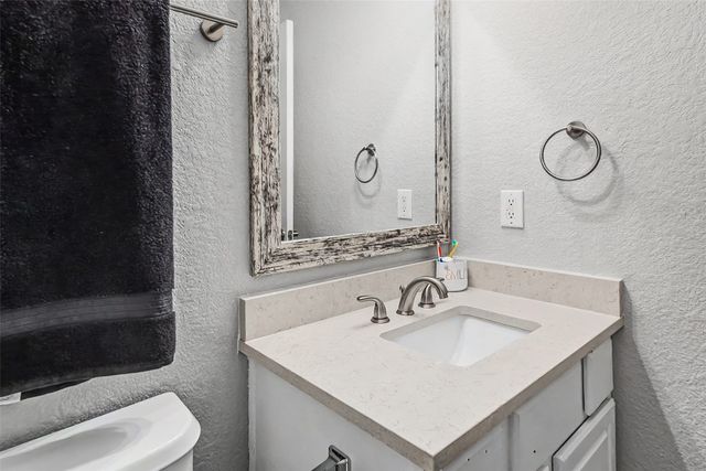 6144 Paddlefish Drive, Fort Worth, TX 76179