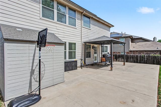 6144 Paddlefish Drive, Fort Worth, TX 76179