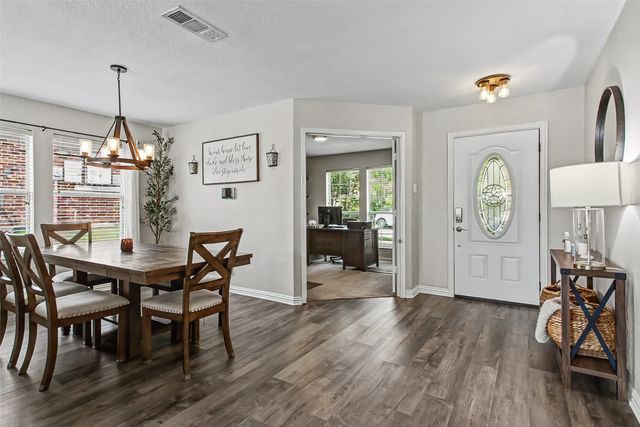 6144 Paddlefish Drive, Fort Worth, TX 76179