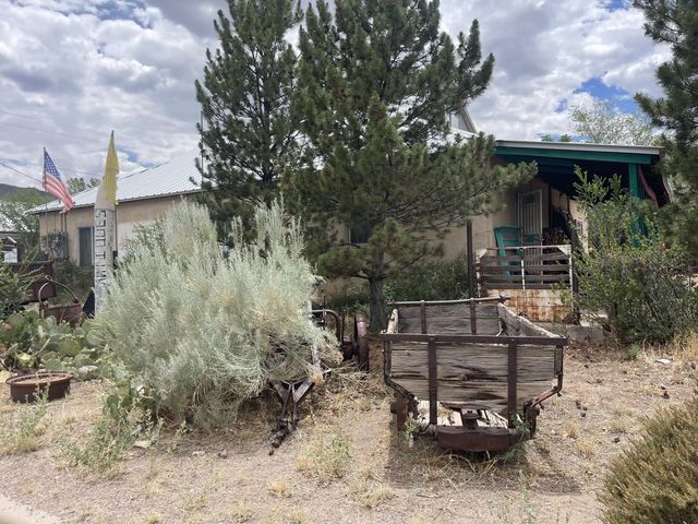 400 1st Street, Magdalena, NM 87825