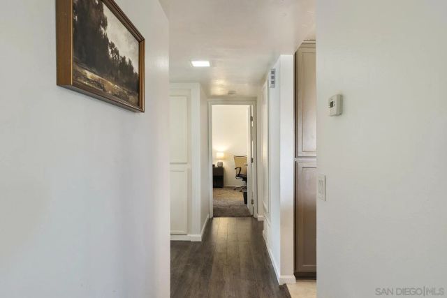 355 N Melrose Drive North E, Vista, CA 92083