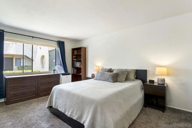 355 N Melrose Drive North E, Vista, CA 92083