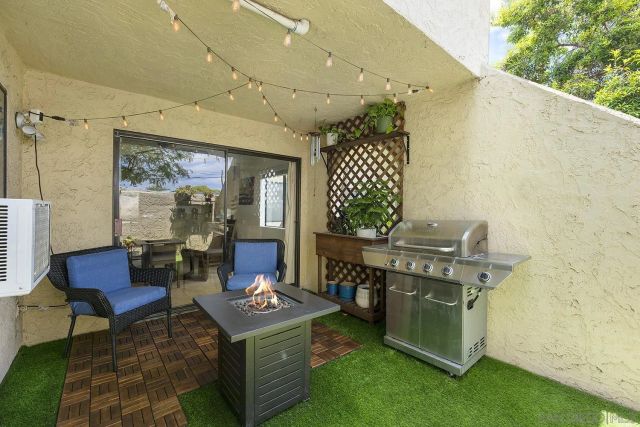 355 N Melrose Drive North E, Vista, CA 92083