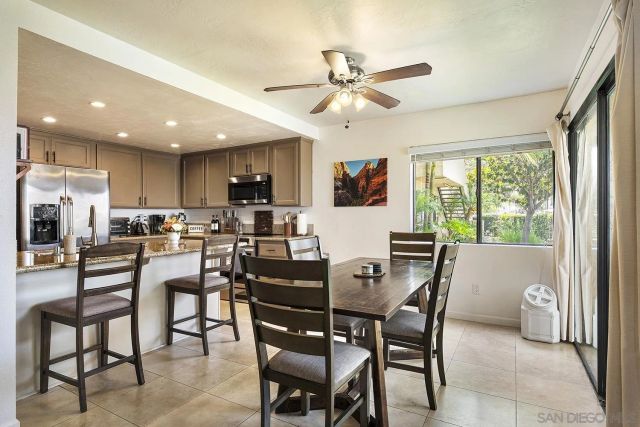355 N Melrose Drive North E, Vista, CA 92083