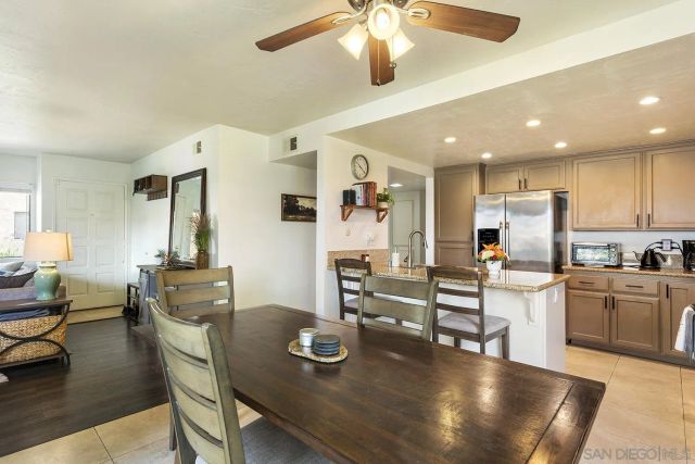 355 N Melrose Drive North E, Vista, CA 92083