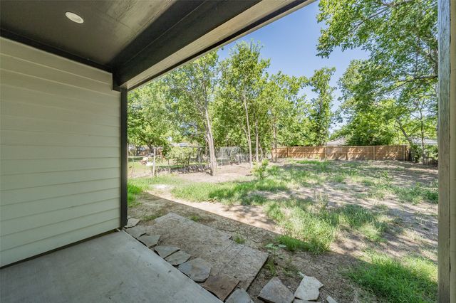 1508 W 12TH Avenue, Corsicana, TX 75110