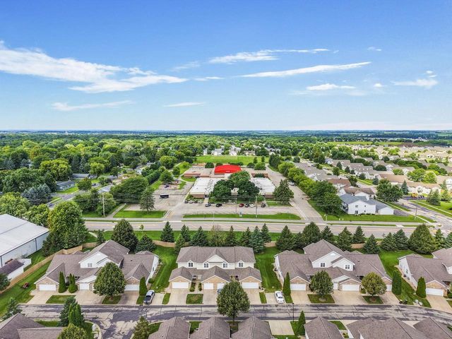 1048 Stonewood Crossing #1048, Sun Prairie, WI 53590