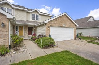1048 Stonewood Crossing #1048, Sun Prairie, WI 53590
