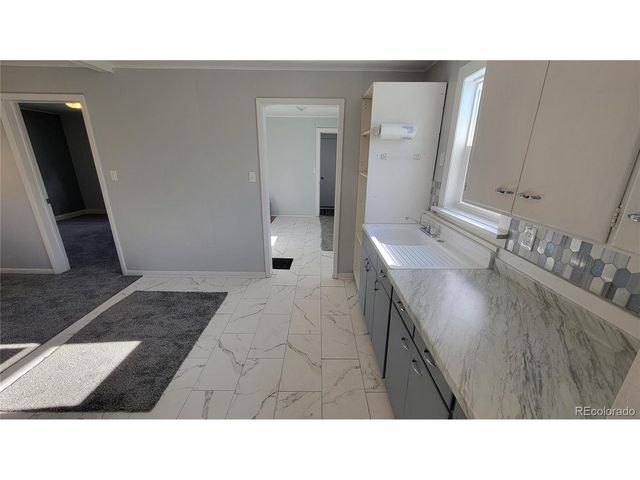 221 Spruce St, Julesburg, CO 80737