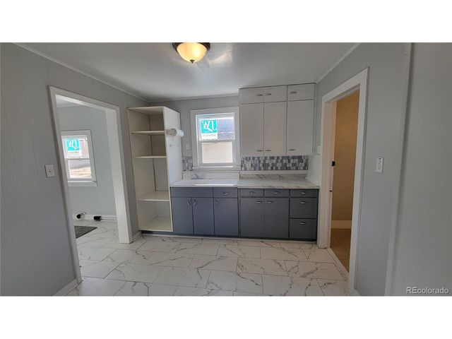 221 Spruce St, Julesburg, CO 80737