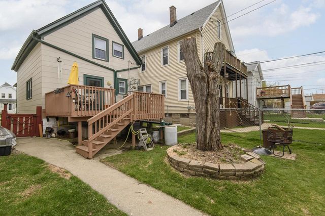 3758 E Barnard AVENUE, Cudahy, WI 53110