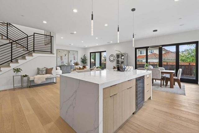 10468 S Stelling Road, Cupertino, CA 95014