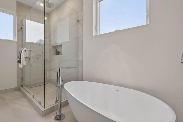 10468 S Stelling Road, Cupertino, CA 95014