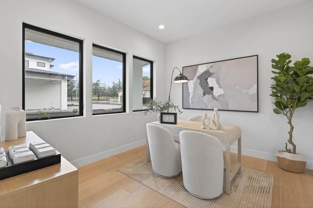 10468 S Stelling Road, Cupertino, CA 95014