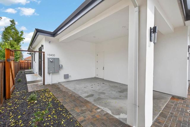 10468 S Stelling Road, Cupertino, CA 95014