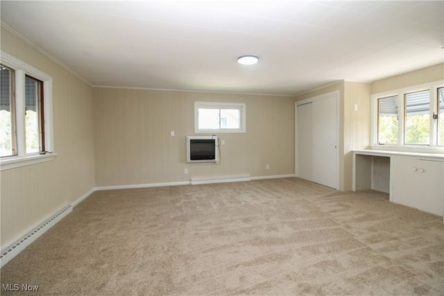 5256 Center Road, Lowellville, OH 44436