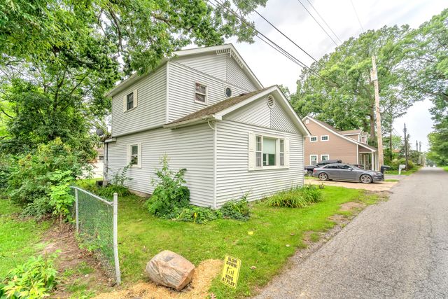 7225 W 136th Lane, Cedar Lake, IN 46303
