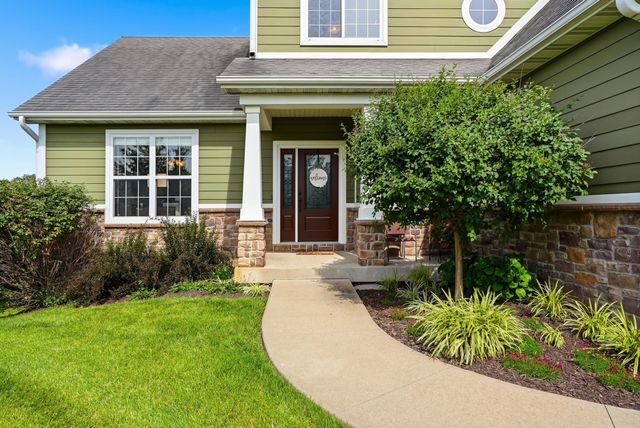 4110 FRONTGATE DR, Columbia, MO 65203