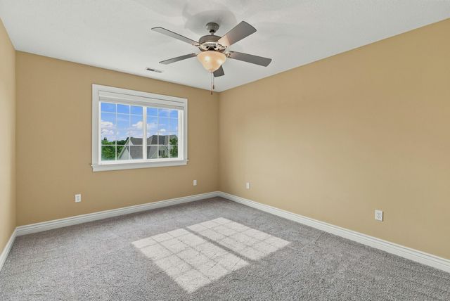 4110 FRONTGATE DR, Columbia, MO 65203