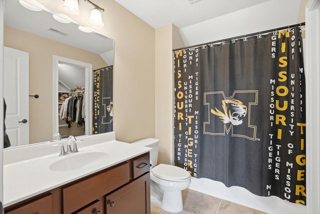 4110 FRONTGATE DR, Columbia, MO 65203