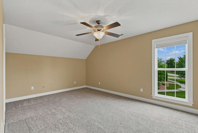 4110 FRONTGATE DR, Columbia, MO 65203