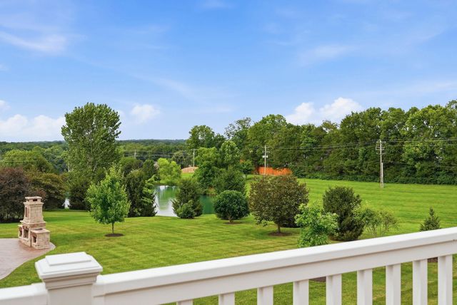 4110 FRONTGATE DR, Columbia, MO 65203