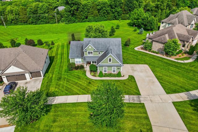 4110 FRONTGATE DR, Columbia, MO 65203