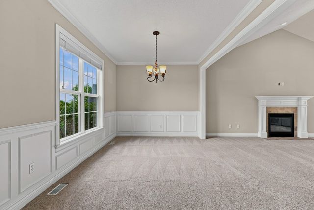4110 FRONTGATE DR, Columbia, MO 65203