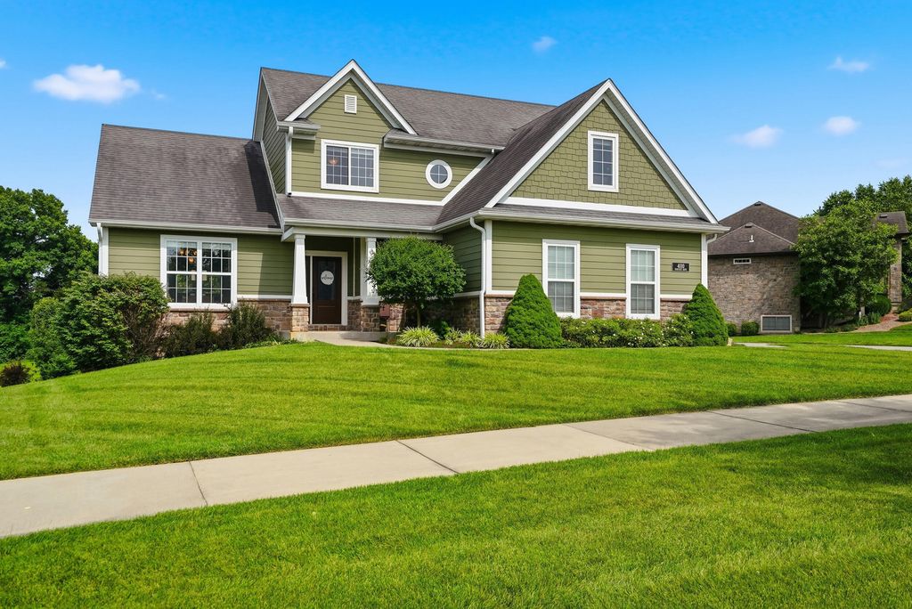 4110 FRONTGATE DR, Columbia, MO 65203