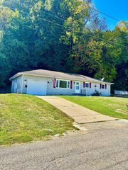 219 School Street, Bremen, OH 43107